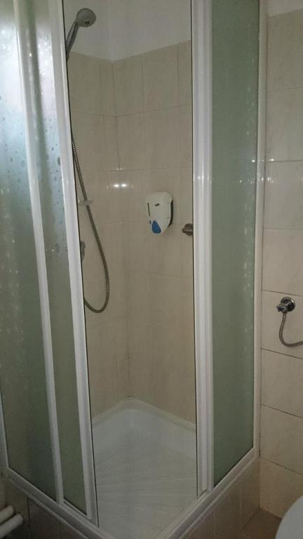 Fenyves Fogado Hotel Szurdokpüspöki Camera foto